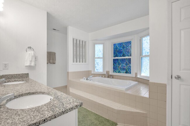 Building Photo - 608 Georgetown Cir