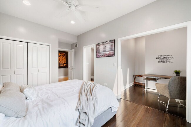 Building Photo - 2630 S Throop St