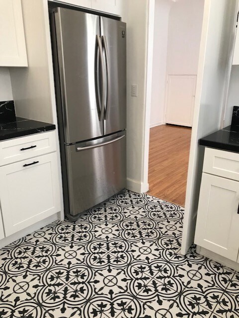 Looking from kitchrn to DR - 916 S Orange Grove Ave