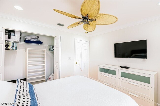 Building Photo - 1376 Areca Cove