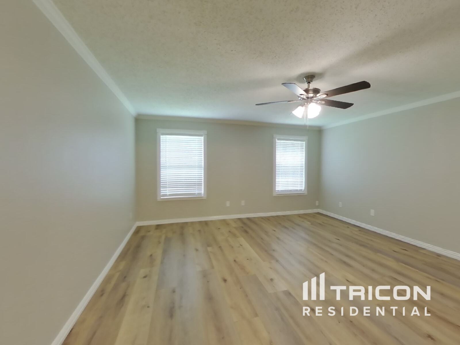 Building Photo - 8009 Mosstree Dr