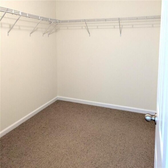 Building Photo - 3075 Whittier Way