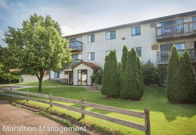 Building Photo - 2505 11th St E