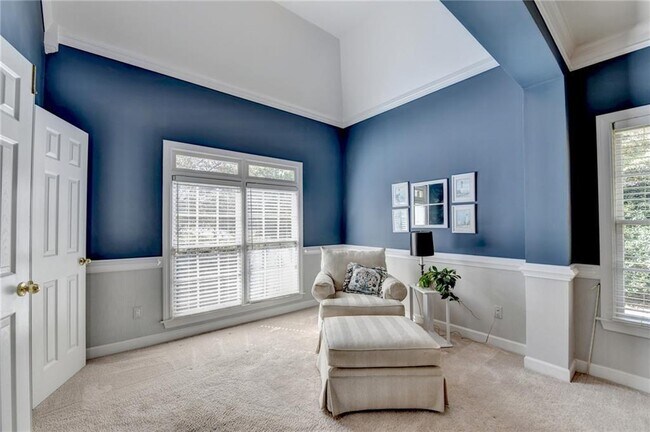 Building Photo - 355 Laurel Oak Dr