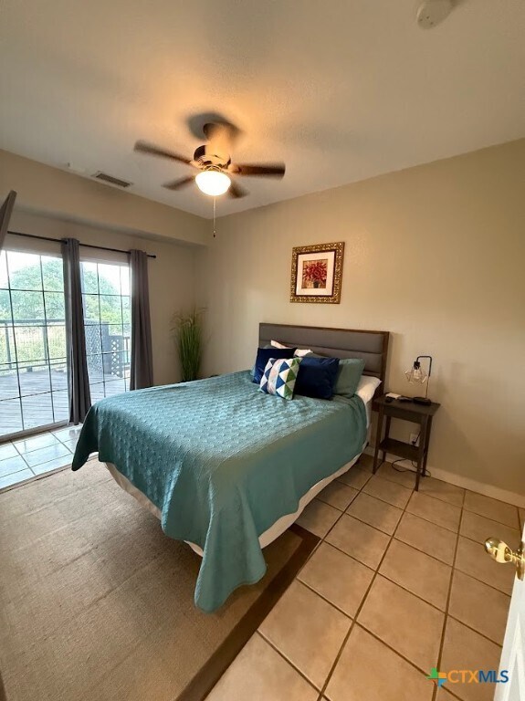 Building Photo - 1832 Canyon Lake Dr