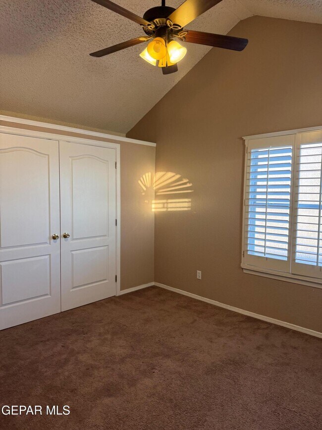 Building Photo - 1428 Beethoven Pl