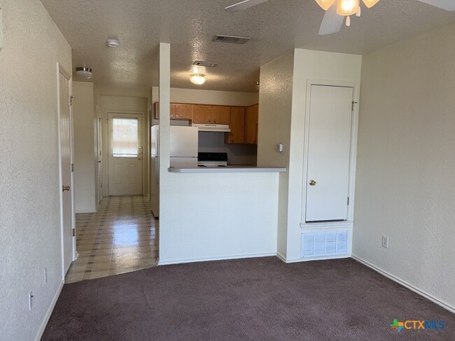 Building Photo - 4506 Mattie Dr