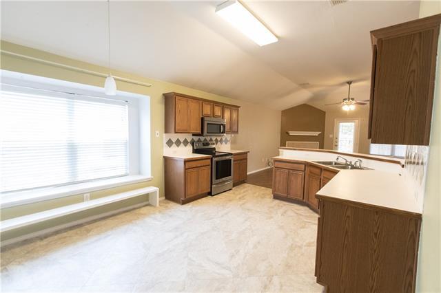 Building Photo - 11809 Gold Creek Dr E