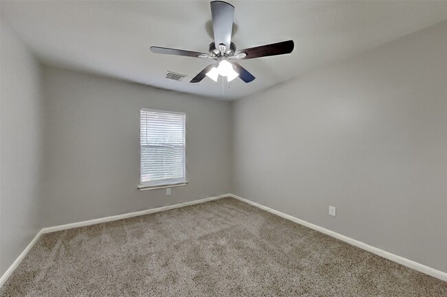 Building Photo - 6611 Emerald Ash Ct