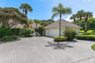 Building Photo - 2584 Muirfield Ct