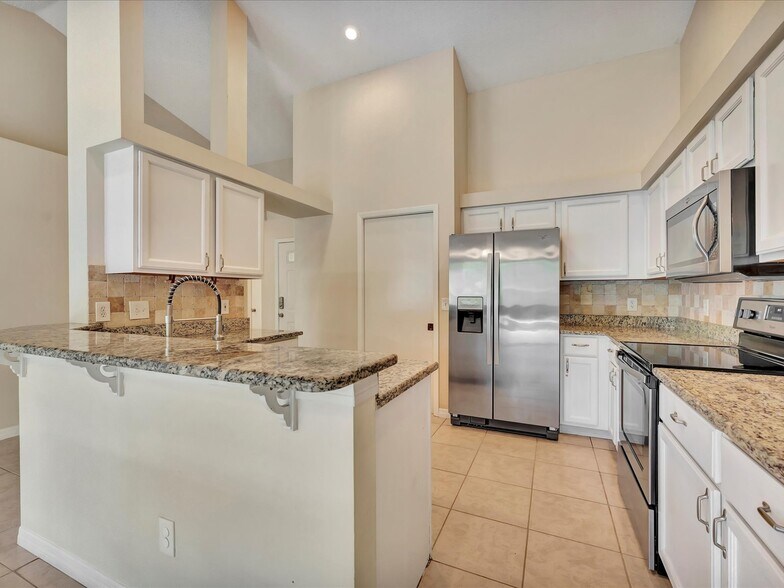 Building Photo - 5105 39th St W