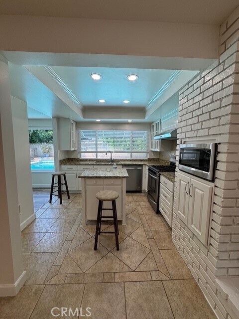 Primary Photo - 5212 Chablis Cir