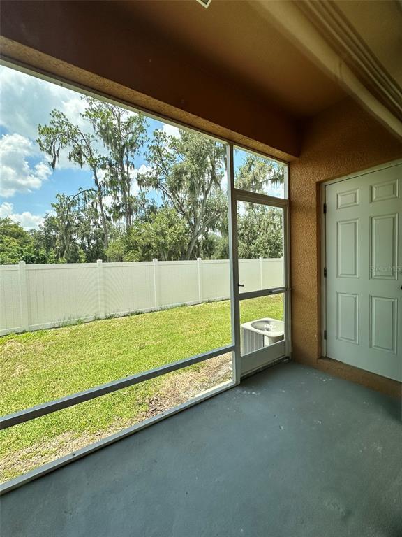 Building Photo - 4057 Winding Vine Dr