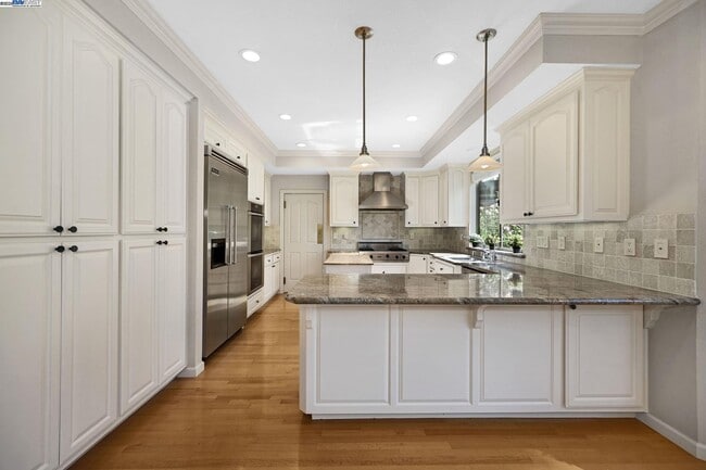 Building Photo - 3515 Deer Crest Dr