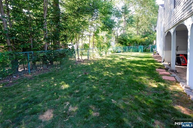 Building Photo - 42 Kershner Pl