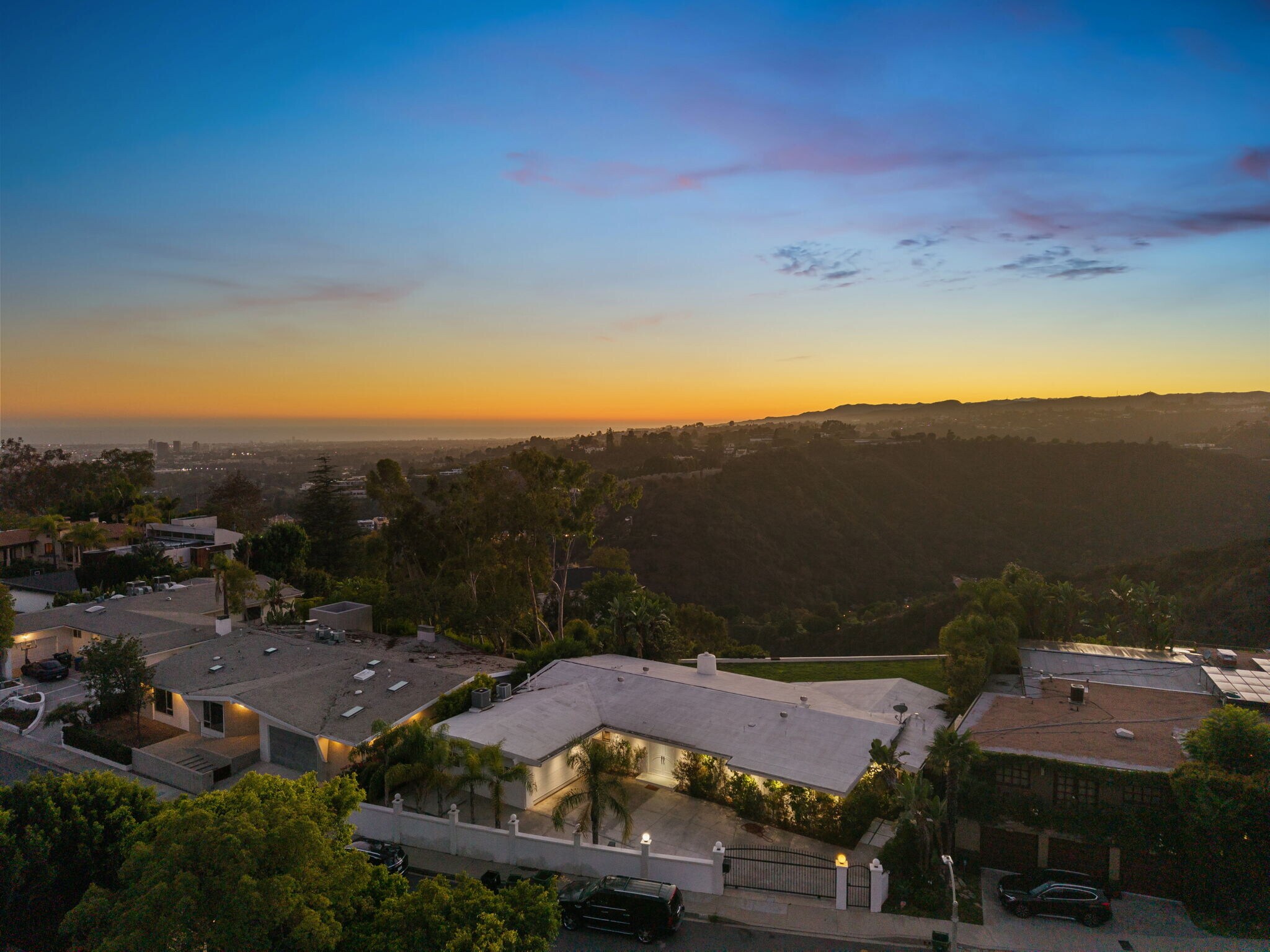 Building Photo - 1641 Tower Grove Dr