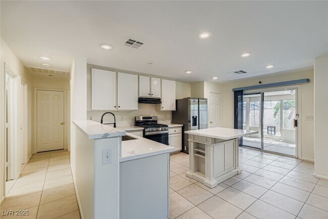 Building Photo - 3954 N Crystal Trip Ct