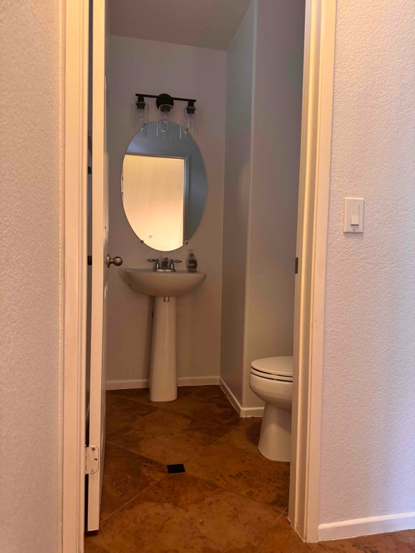 Building Photo - 16916 Hutchins Landing