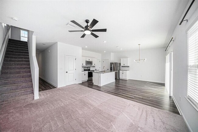 Building Photo - 35542 Buttonweed Trl