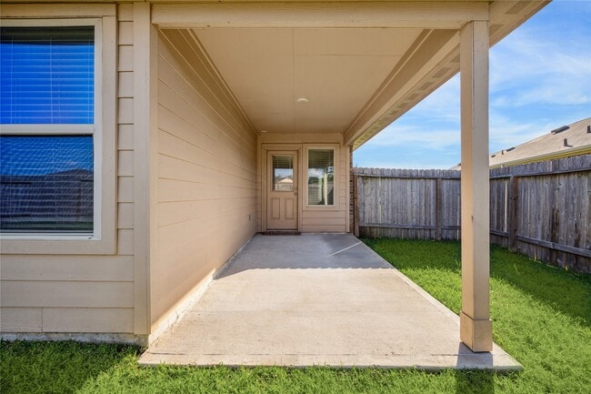 Building Photo - 23618 Bluewood Trace