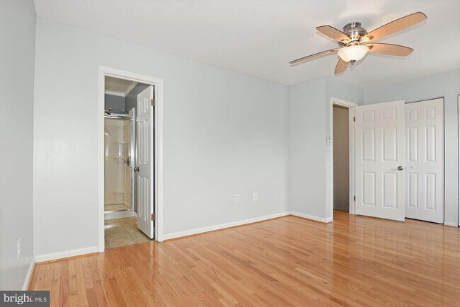 Building Photo - 1467 Chatham Ct