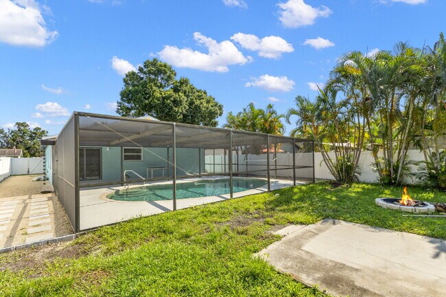 Building Photo - Home For Rent in Fortuna Park WITH A POOL!