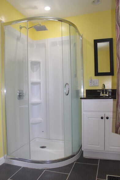 standing shower master Bath - 8 Park Ave