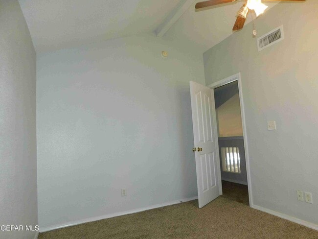 Building Photo - 5025 Ballinger Dr