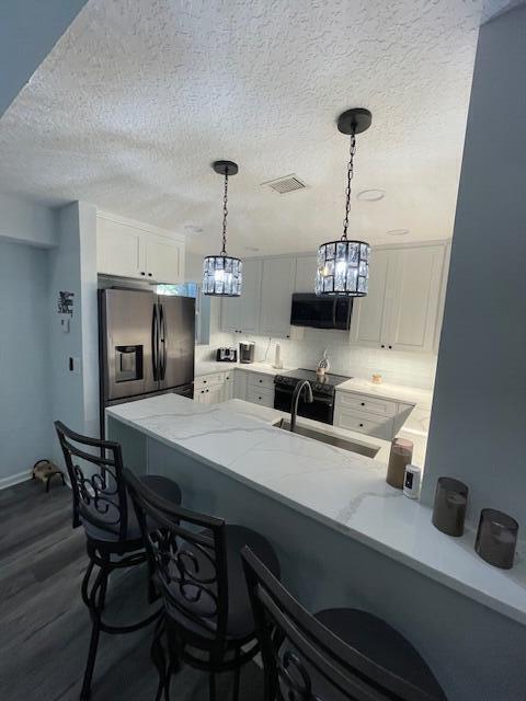 Building Photo - 3602 Fairway Dr N