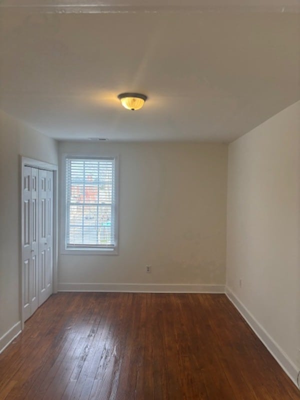 Building Photo - 2922 Noble Ave