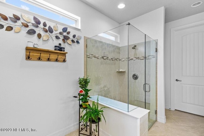 Building Photo - 280 Winding Path Dr