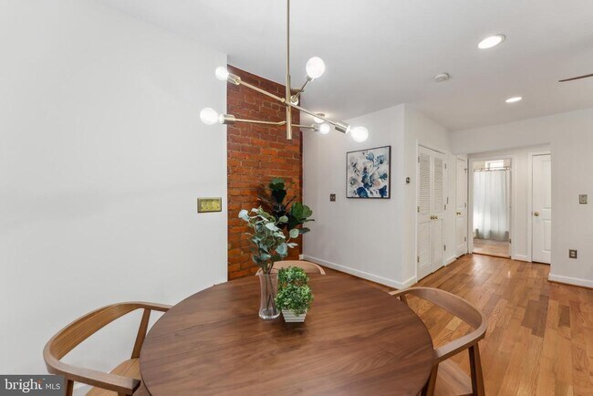 Building Photo - 5403 9th St NW