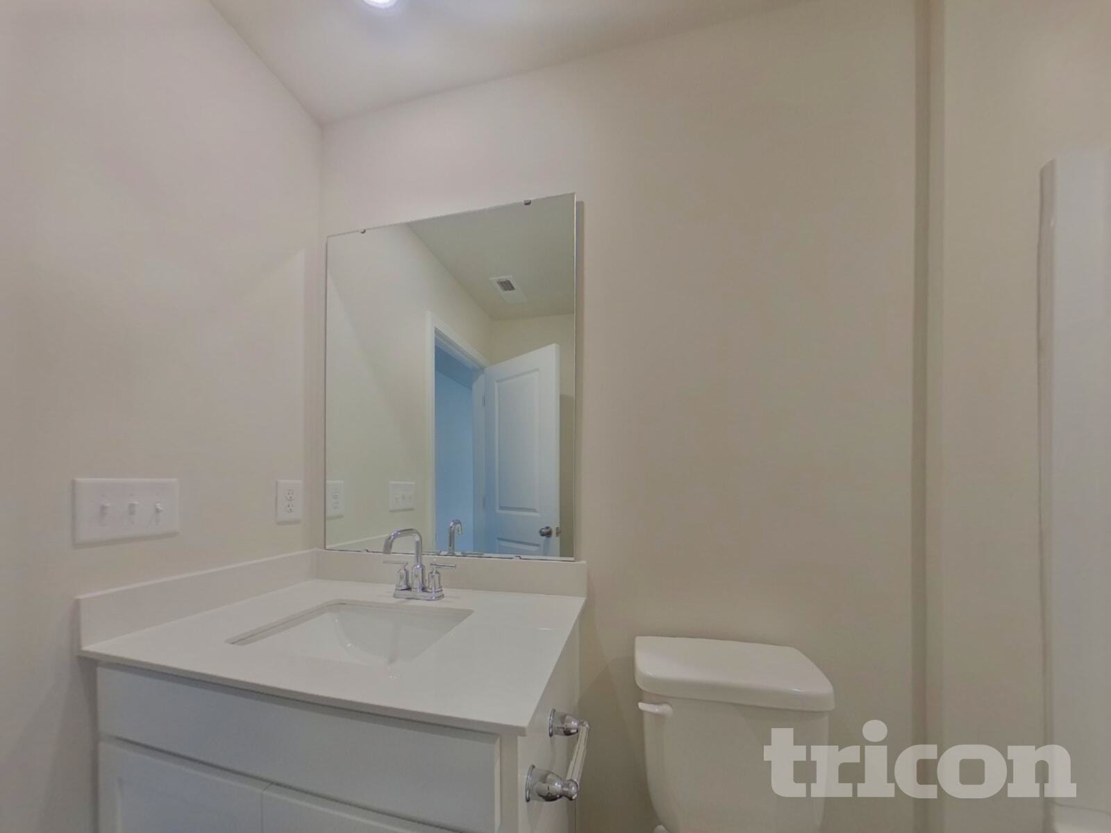 Building Photo - 1426 Cattleman Acrs Dr