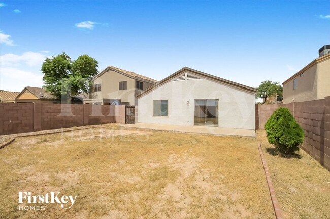 Building Photo - 6745 E Lush Vista View