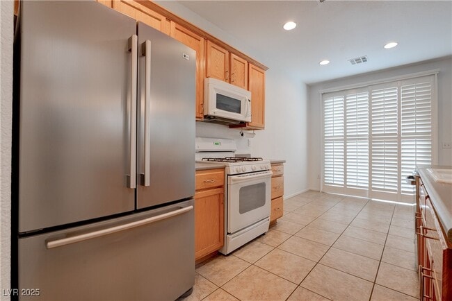 Building Photo - 6348 War Emblem Ct