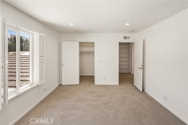 Building Photo - 5 Rue Fontainebleau