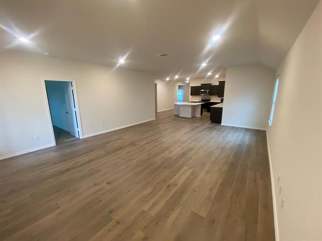 Building Photo - 112 Sunberry Dr