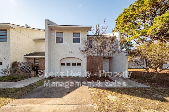 Building Photo - 40 Meander Row