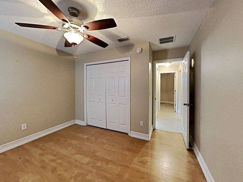 Building Photo - 346 Morning Creek Cir