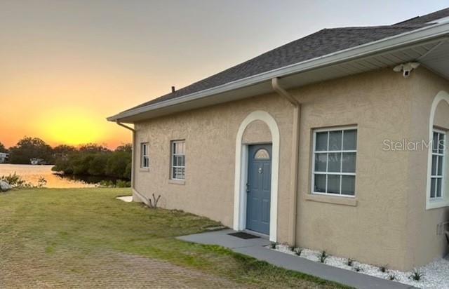 Building Photo - 498 Buena Vista Dr