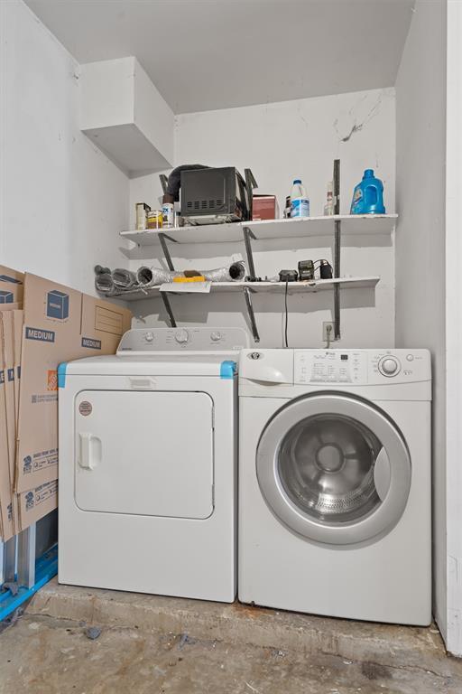 Building Photo - 13357 Water Oak Ln