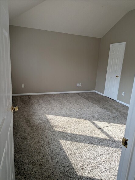 Building Photo - 19322 River Bottom Rd