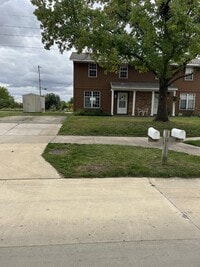 Building Photo - 2003 E Florida Ave