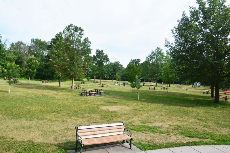 Building Photo - 1366 Pascal St