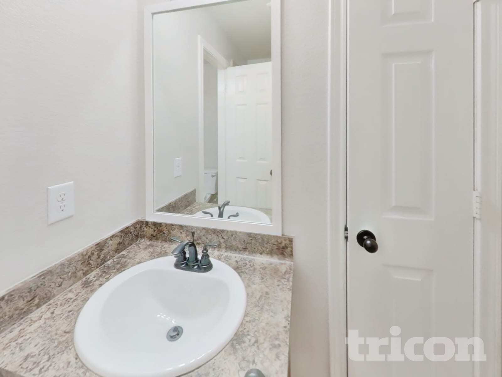 Building Photo - 12030 Green Bluff Ct