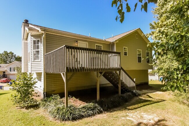 Building Photo - 304 Gun Range Rd