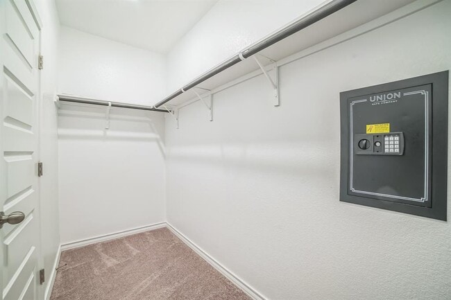 Building Photo - 164 Andesite Trl
