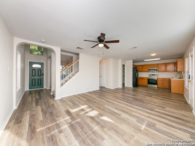 Building Photo - 9102 Valhalla-