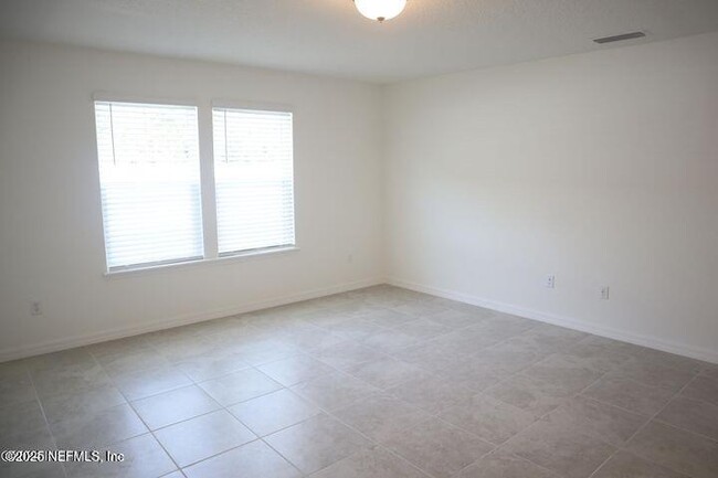 Building Photo - 5423 Bullseye Cir