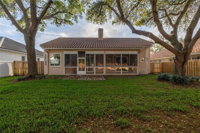 Building Photo - 4832 Queen Palm Terrace NE